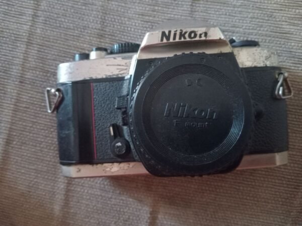 Bodi Kamera Analg Nikon Fm10 Bekas.