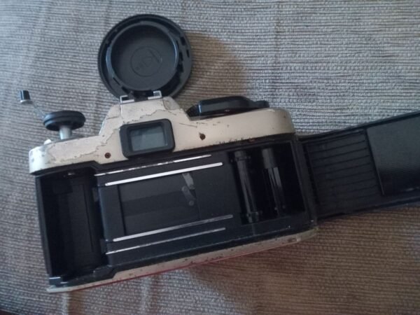 Bodi Kamera Analg Nikon Fm10 Bekas. - Gambar 9