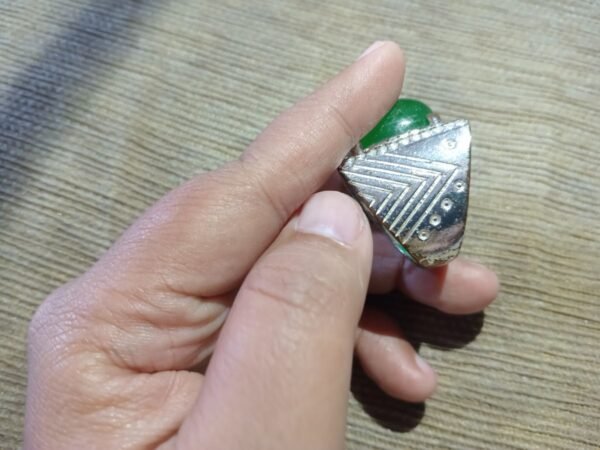 Cincin Akik Berwarna warna Antik - Gambar 3