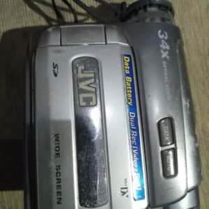 Kamera video Handycam JVC tipe GR-d770AG Bekas.