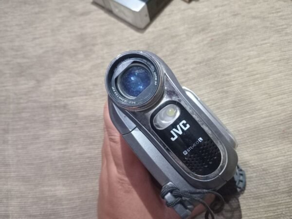 Kamera video Handycam JVC tipe GR-d770AG Bekas. - Gambar 6