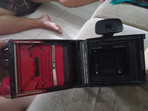 Kamera Polaroid Colorpack 80 Bekas. - Gambar 8
