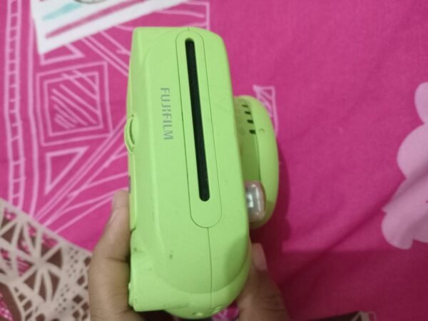 Kamera Polaroid Fuji instax Mini 9 Hijau Bekas. - Gambar 10