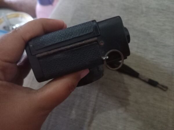 Kamera Analog Film Modern Flash 350s Bekas - Gambar 4