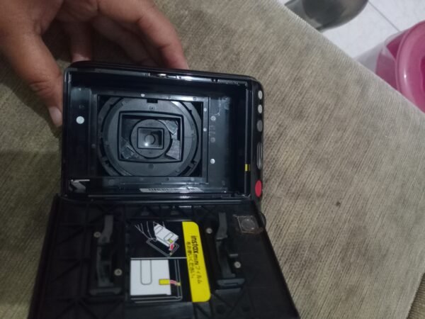 Kamera Polaroid Fuji instax Mini 50s Bekas. - Gambar 9