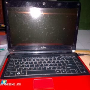 Laptop Fujitsu Tipe LH530 Warna Merah Bekas.