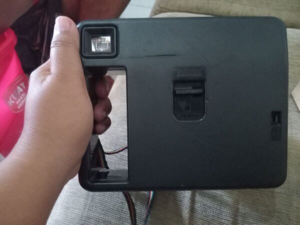 Kamera Polaroid Kodak Handle 2 Bekas. - Gambar 7